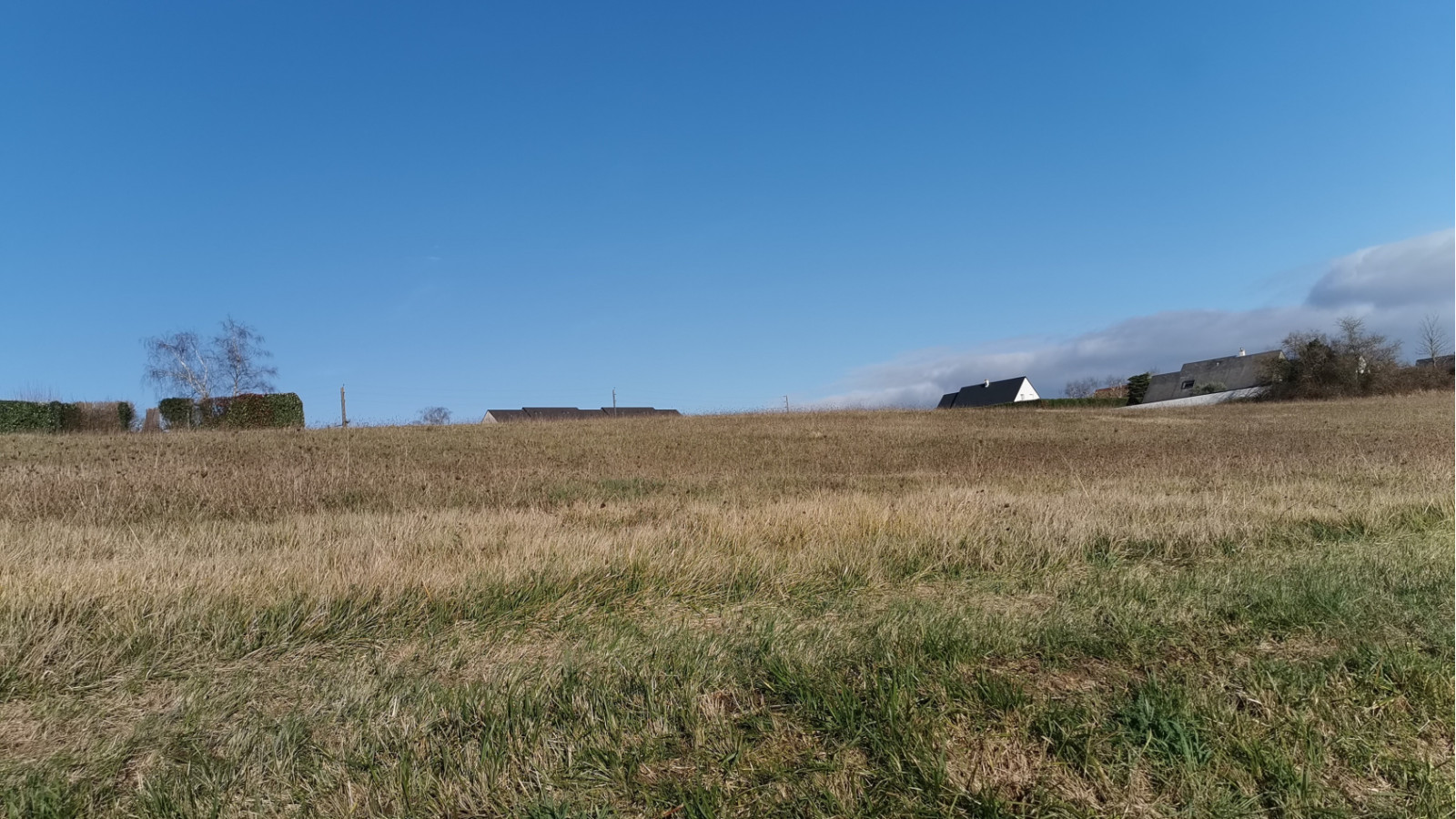 Terrain constructible de 276m2 à Pernay