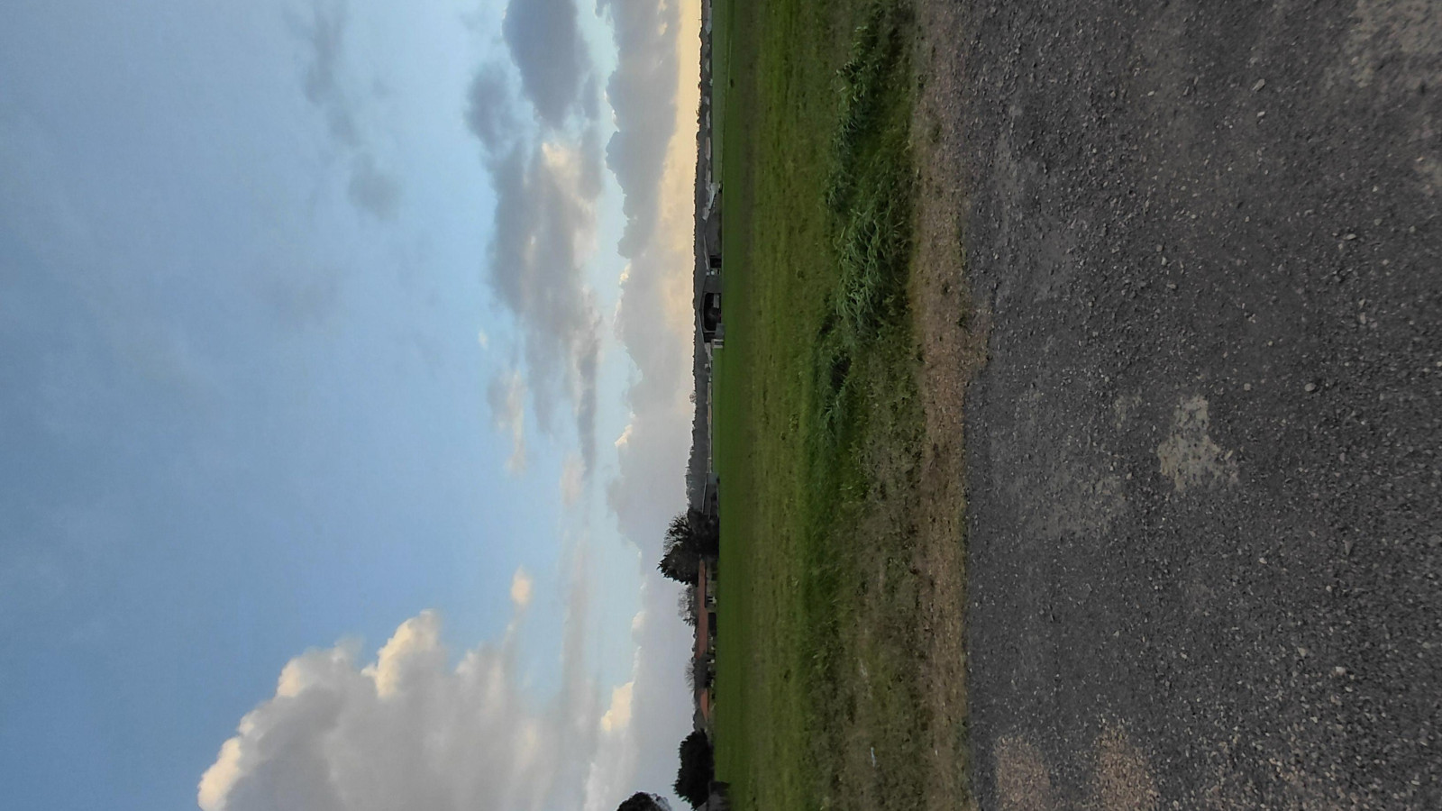 Terrain constructible de 560m2 à Longeville-sur-Mer