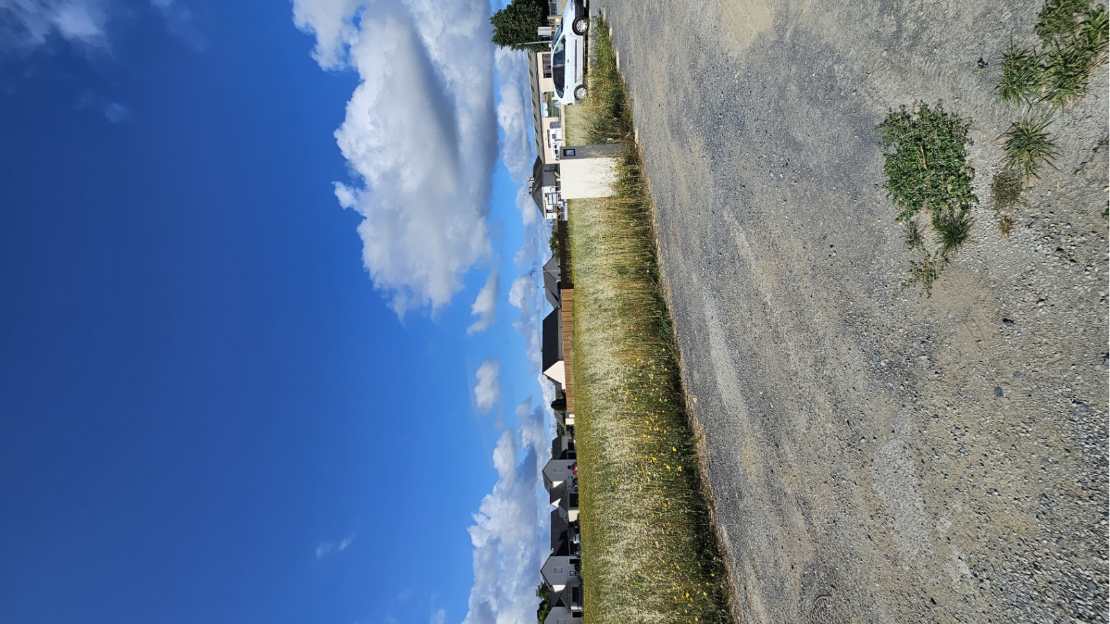 Terrain constructible de 646m2 à Bellevigne-les-Châteaux