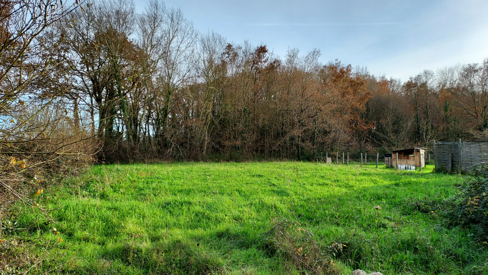 Terrain constructible de 567m2 à Basse-Goulaine