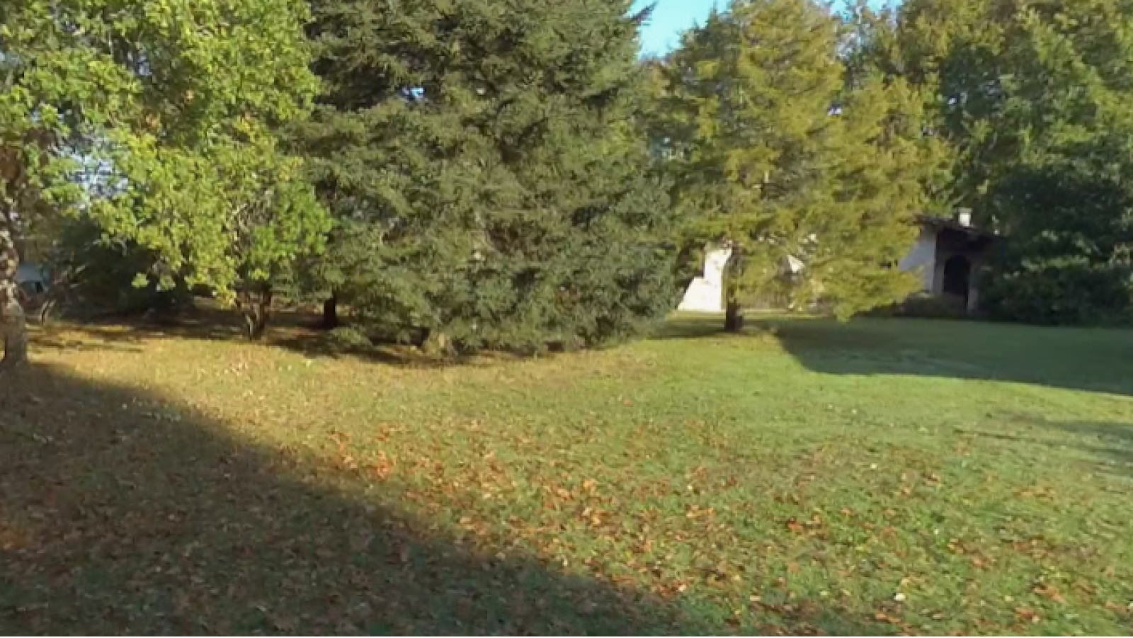 Terrain constructible de 643m2 à Le Teich