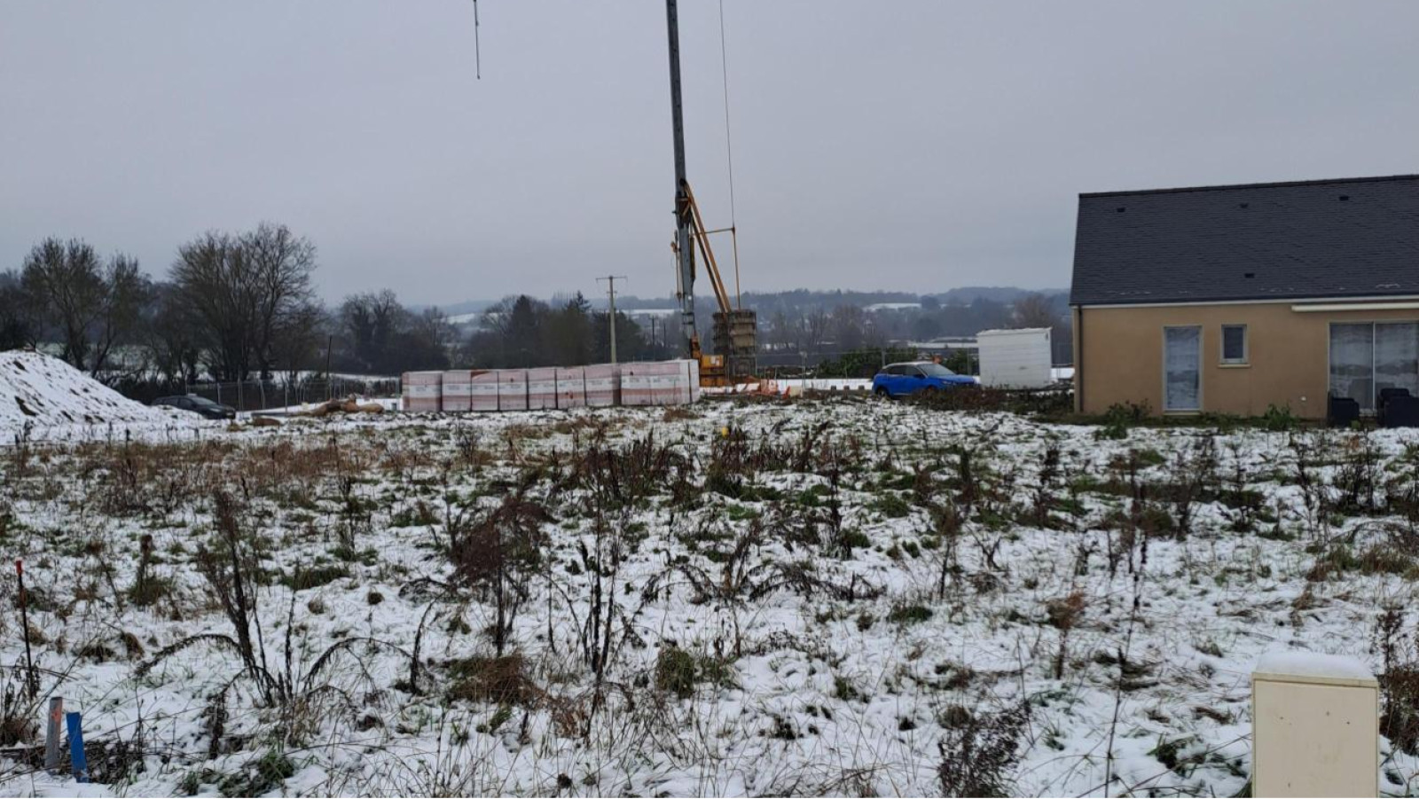 Terrain constructible de 471m2 à Soulaire-et-Bourg