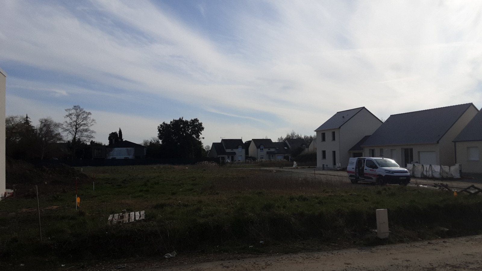 Terrain constructible de 443m2 à Loire-Authion