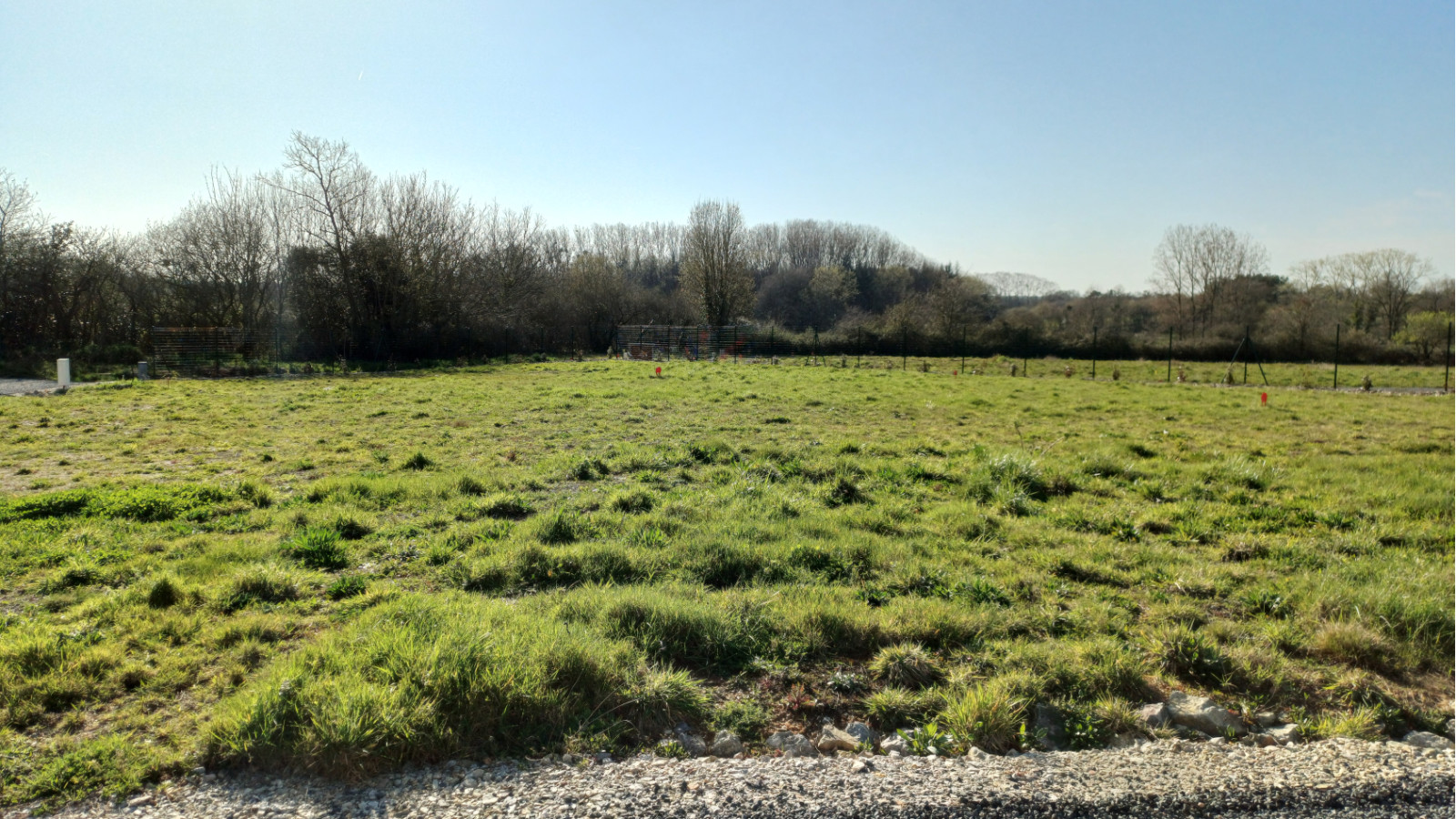 Terrain constructible de 408m2 à L'Aiguillon-sur-Vie
