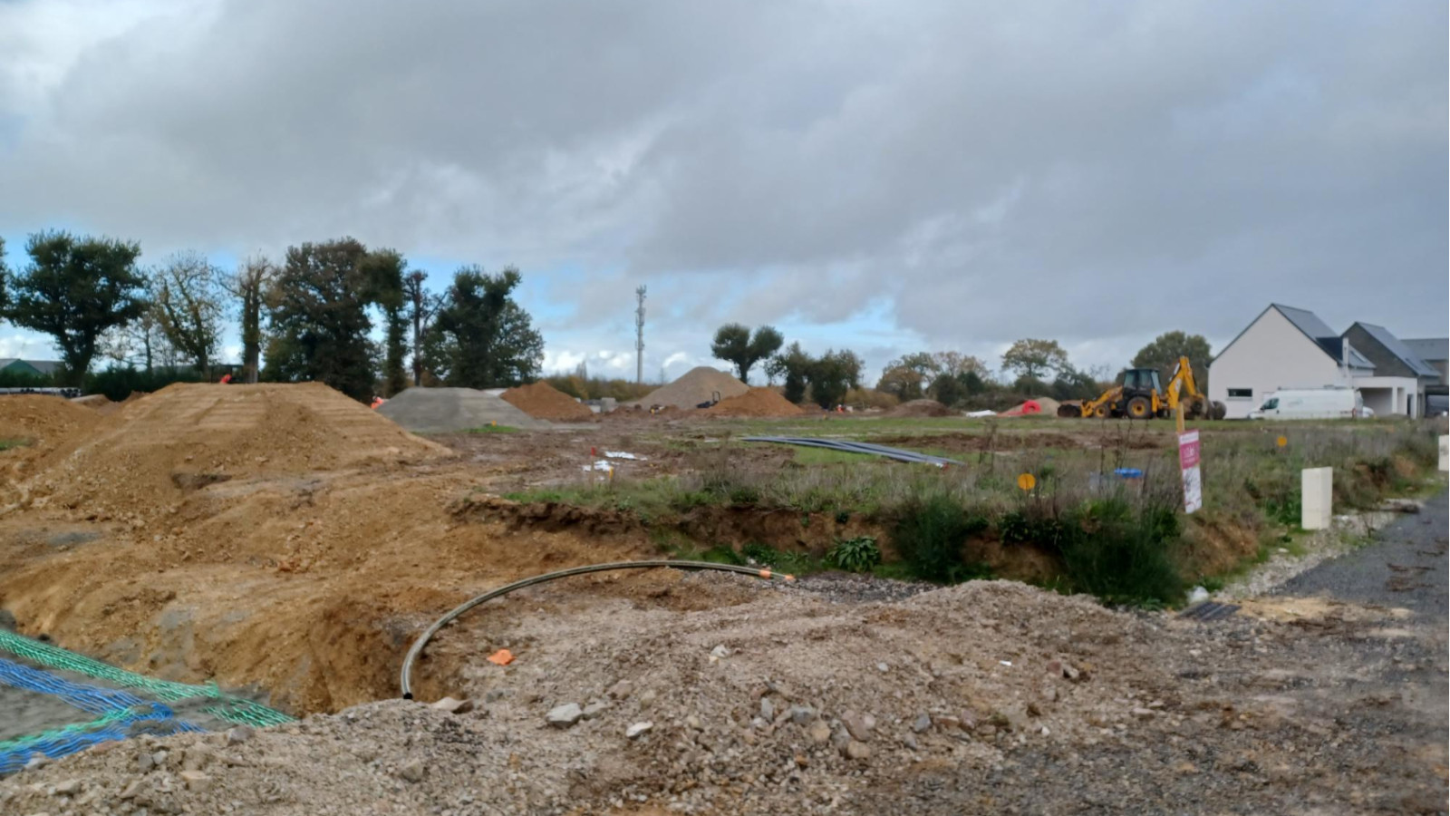 Terrain constructible de 358m2 à Piré-Chancé