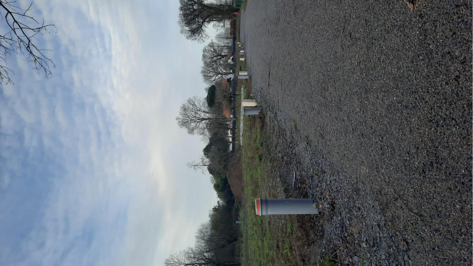 Terrain constructible de 425m2 à Saint-Hilaire-de-Chaléons