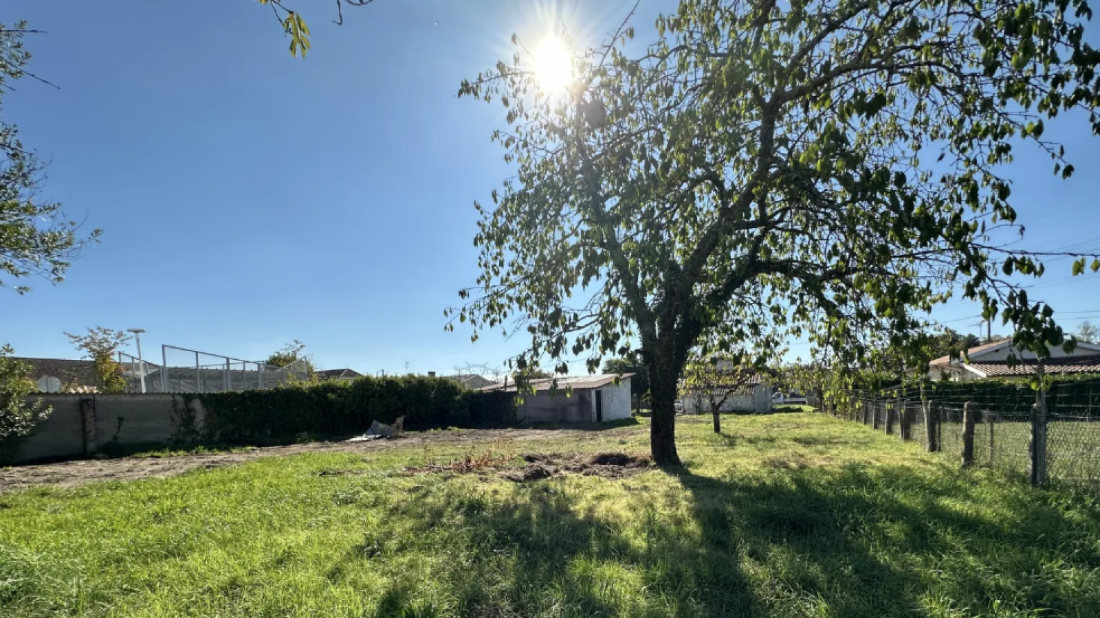 Terrain constructible de 520m2 à Castelnau-de-Médoc