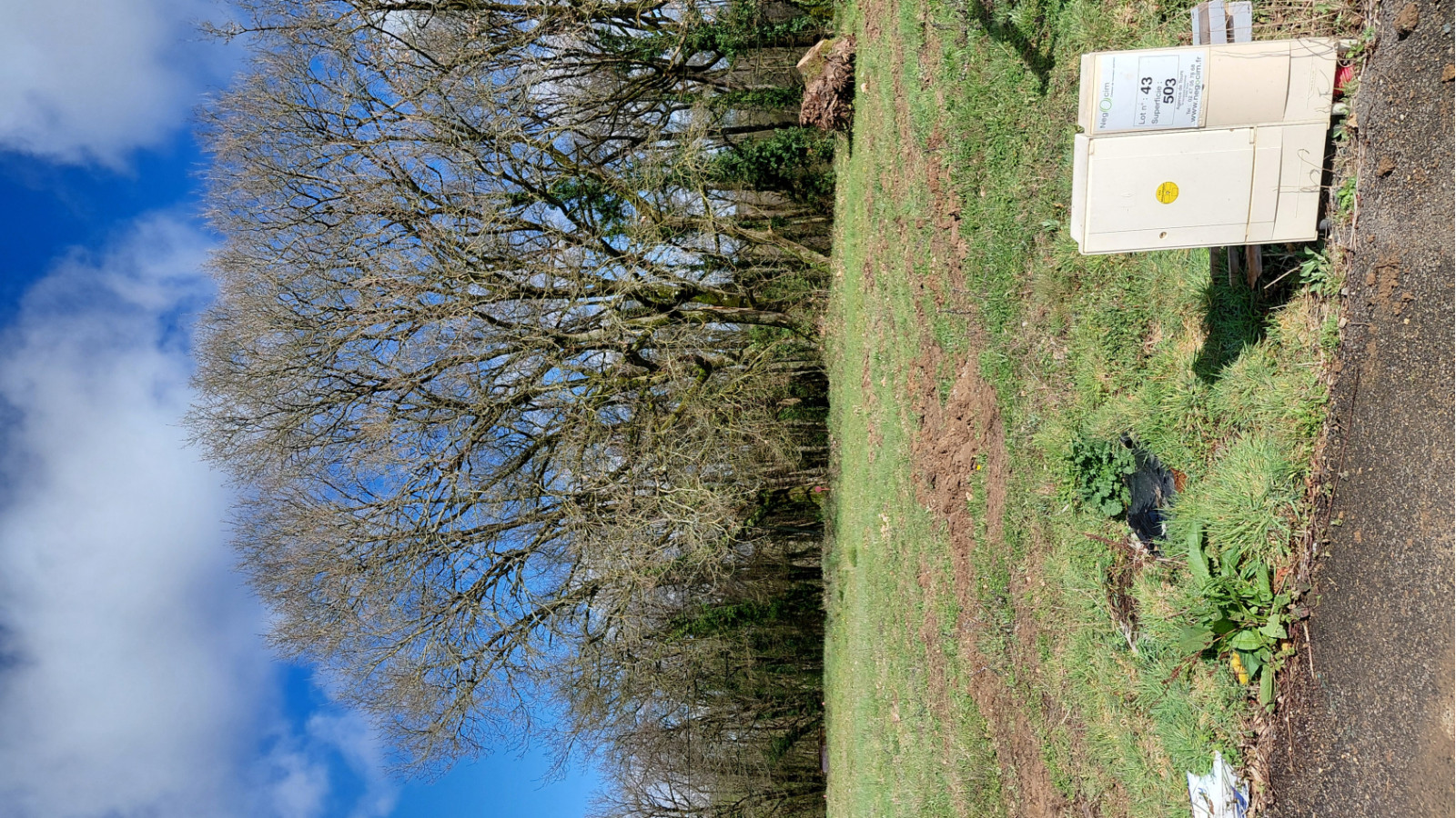 Terrain constructible de 503m2 à Veigné