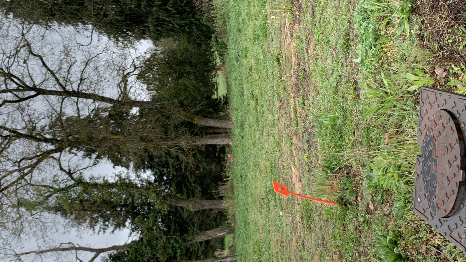 Terrain constructible de 540m2 à Aubigny-Les Clouzeaux