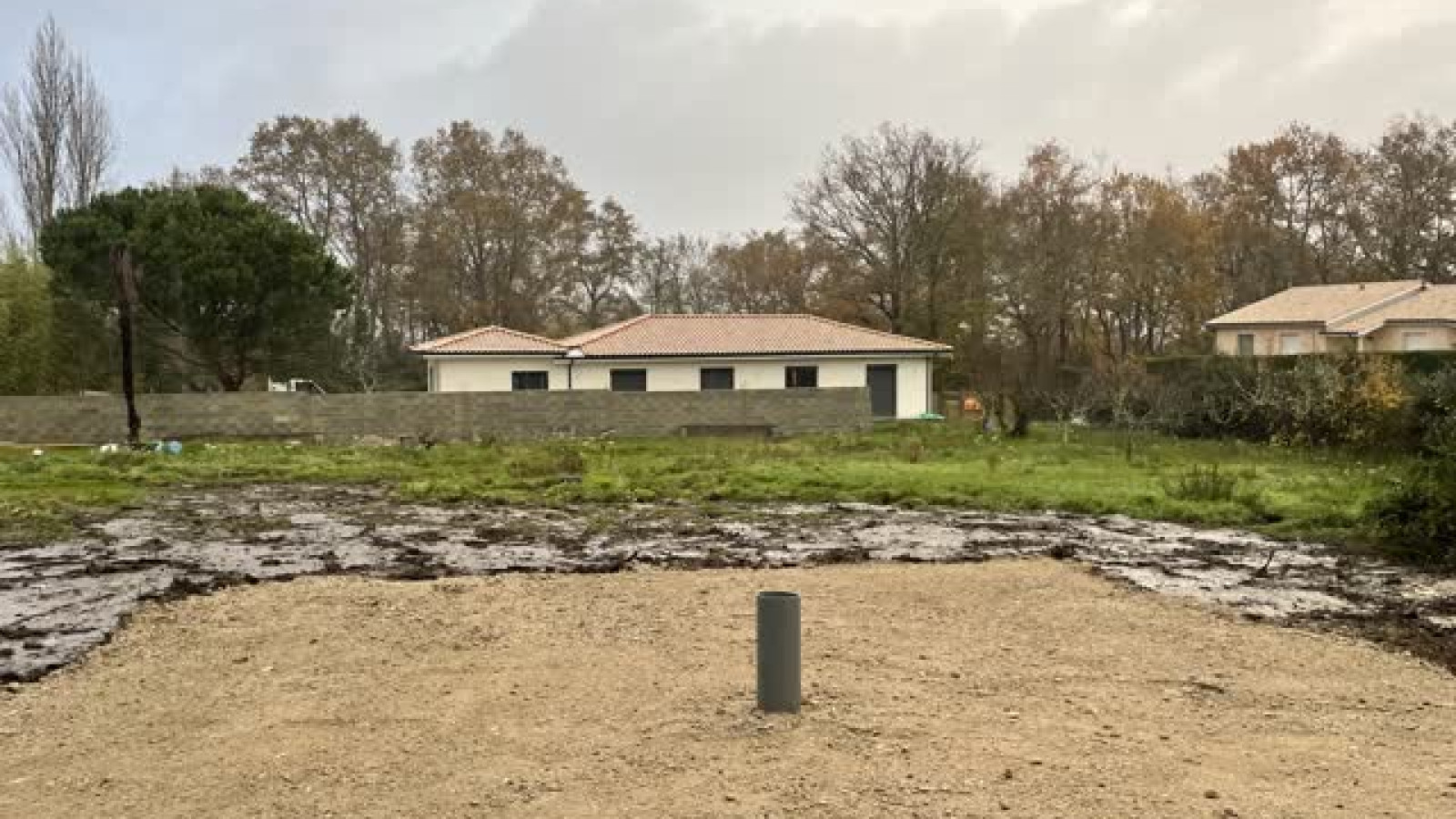Terrain constructible de 330m2 à Ambarès-et-Lagrave