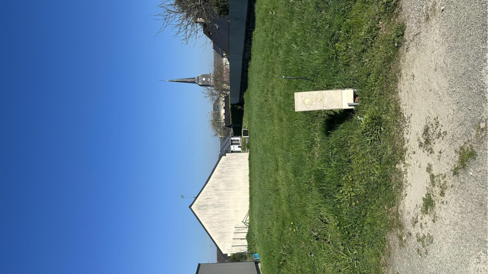 Terrain constructible de 400m2 à Segré-en-Anjou Bleu