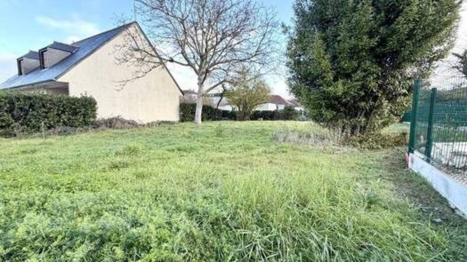 Terrain constructible de 555m2 à La Séguinière
