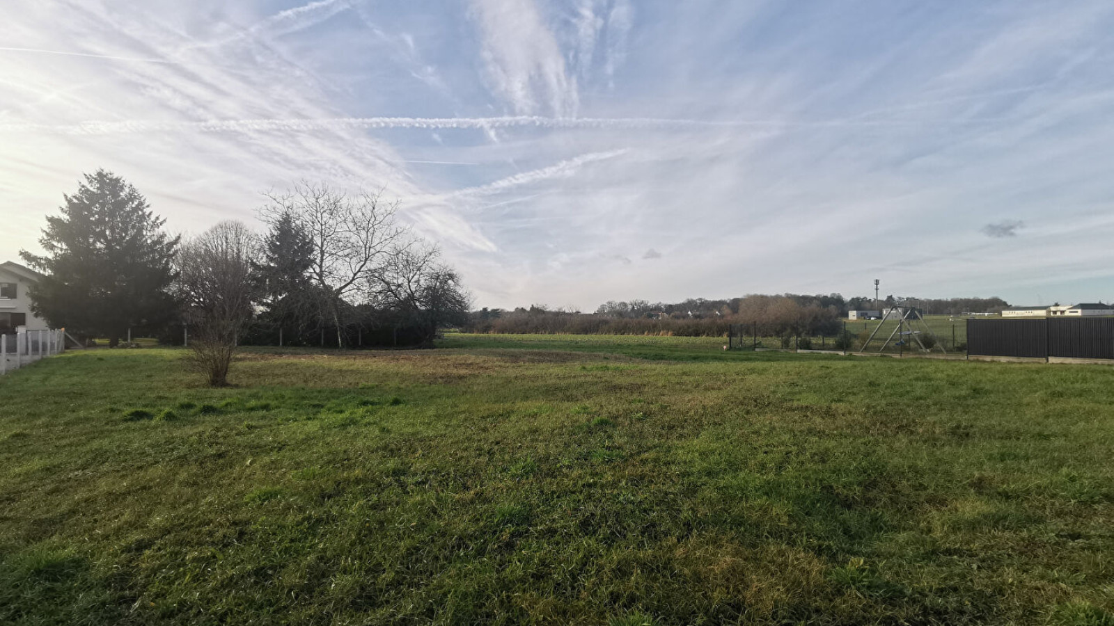 Terrain constructible de 700m2 à Chailles