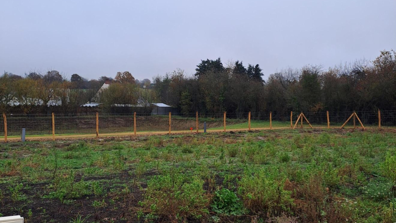 Terrain constructible de 449m2 à Segré-en-Anjou Bleu