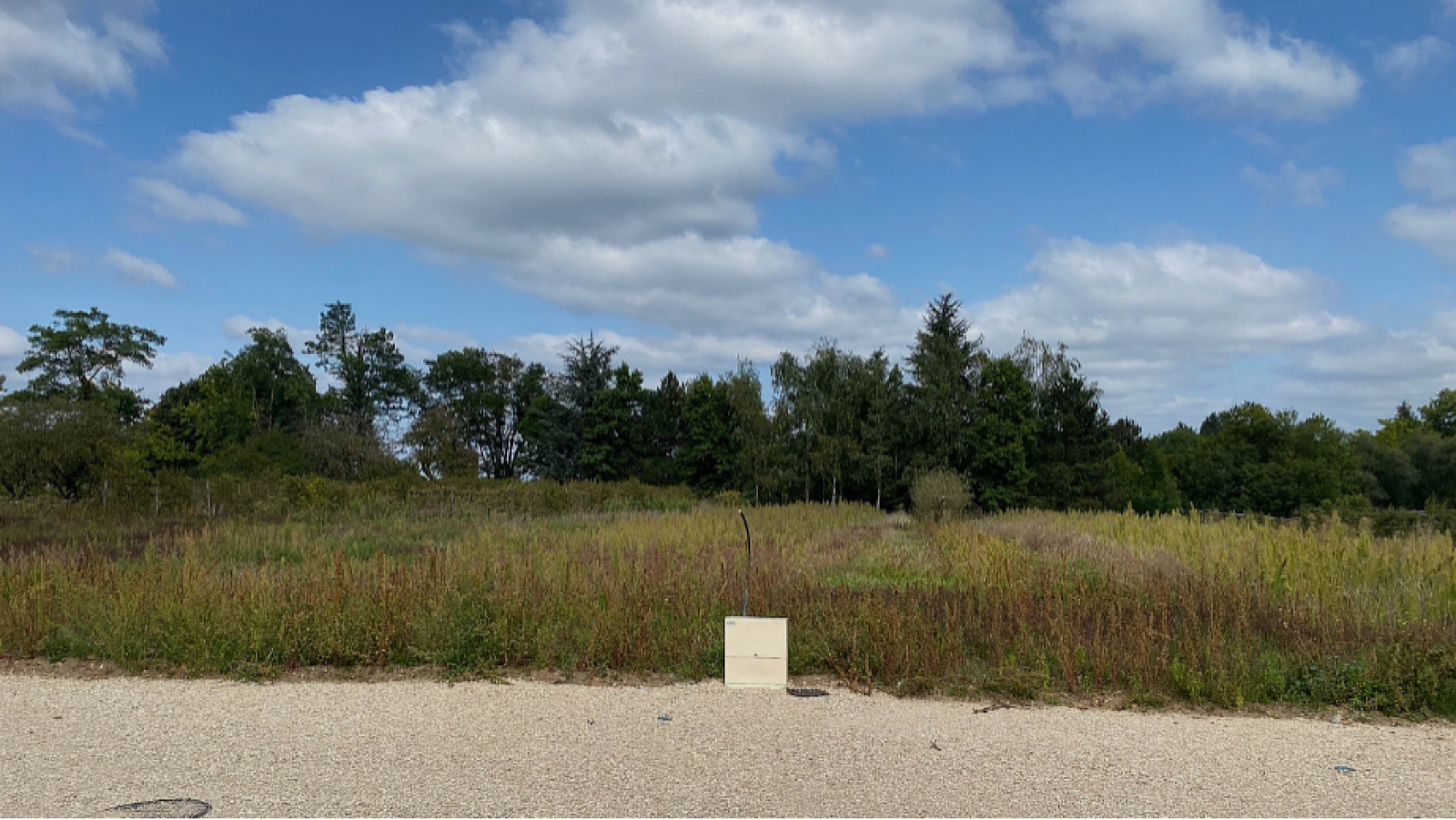 Terrain constructible de 875m2 à Saint-Martin-d'Abbat