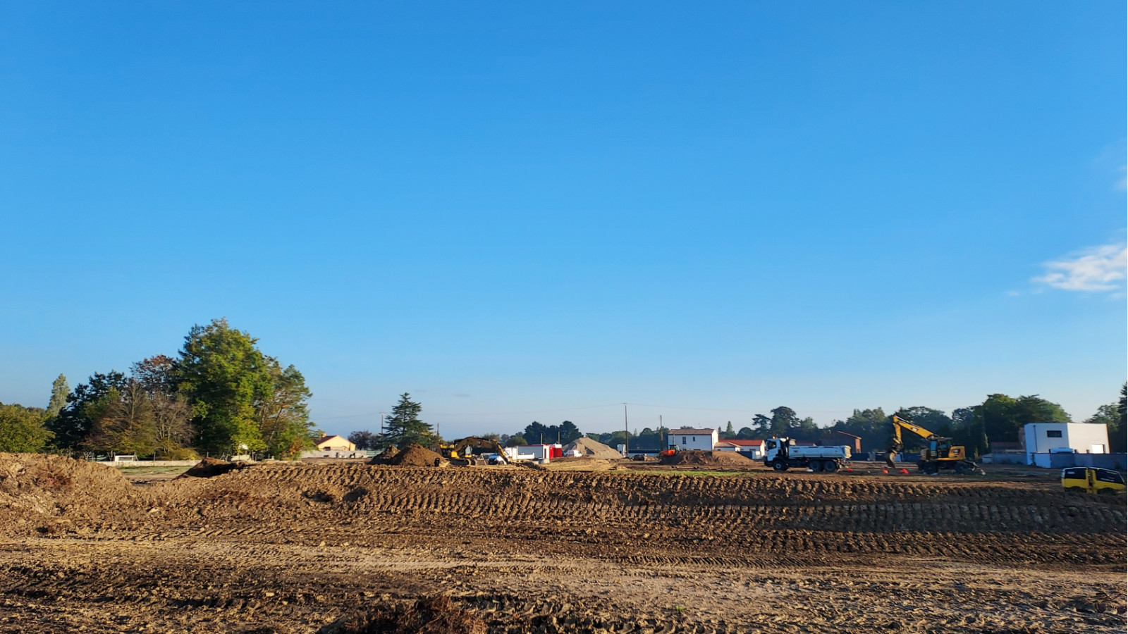 Terrain constructible de 422m2 à Saint-Julien-de-Concelles