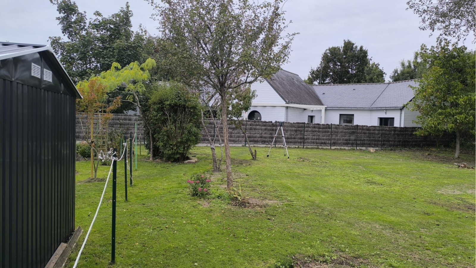 Terrain constructible de 272m2 à Saint-Molf