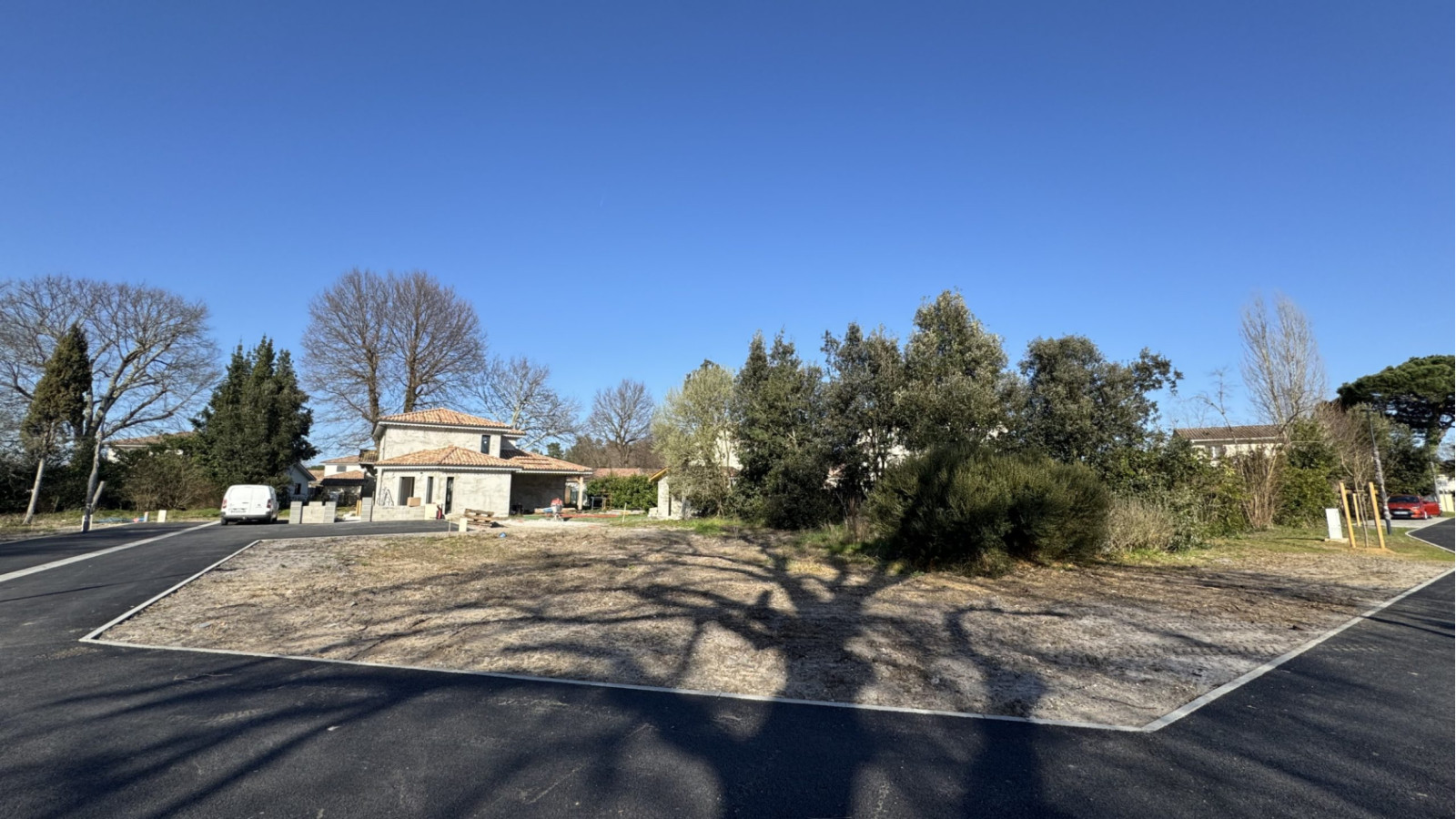 Terrain constructible de 499m2 à Andernos-les-Bains