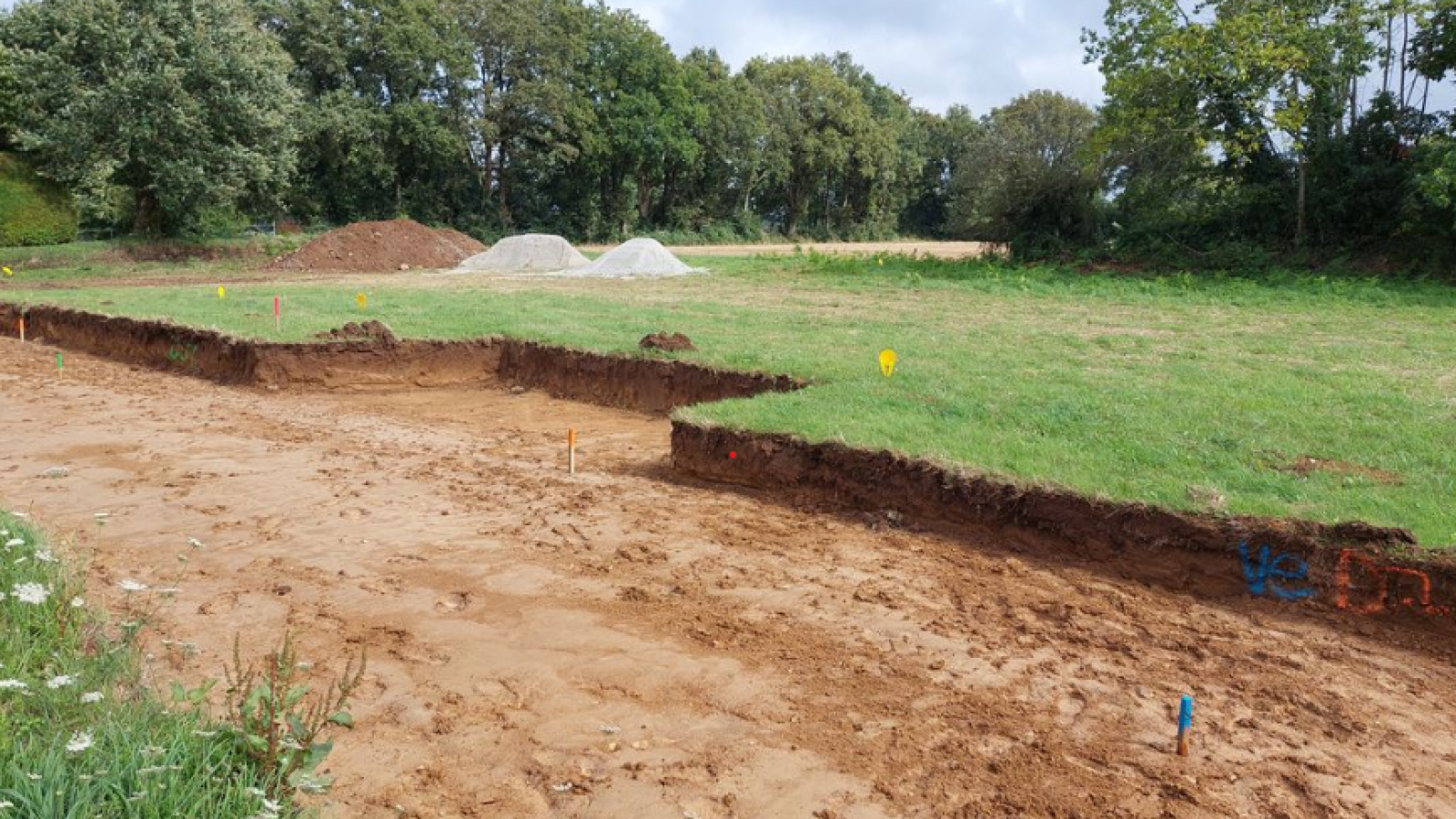 Terrain constructible de 322m2 à Pont-Scorff