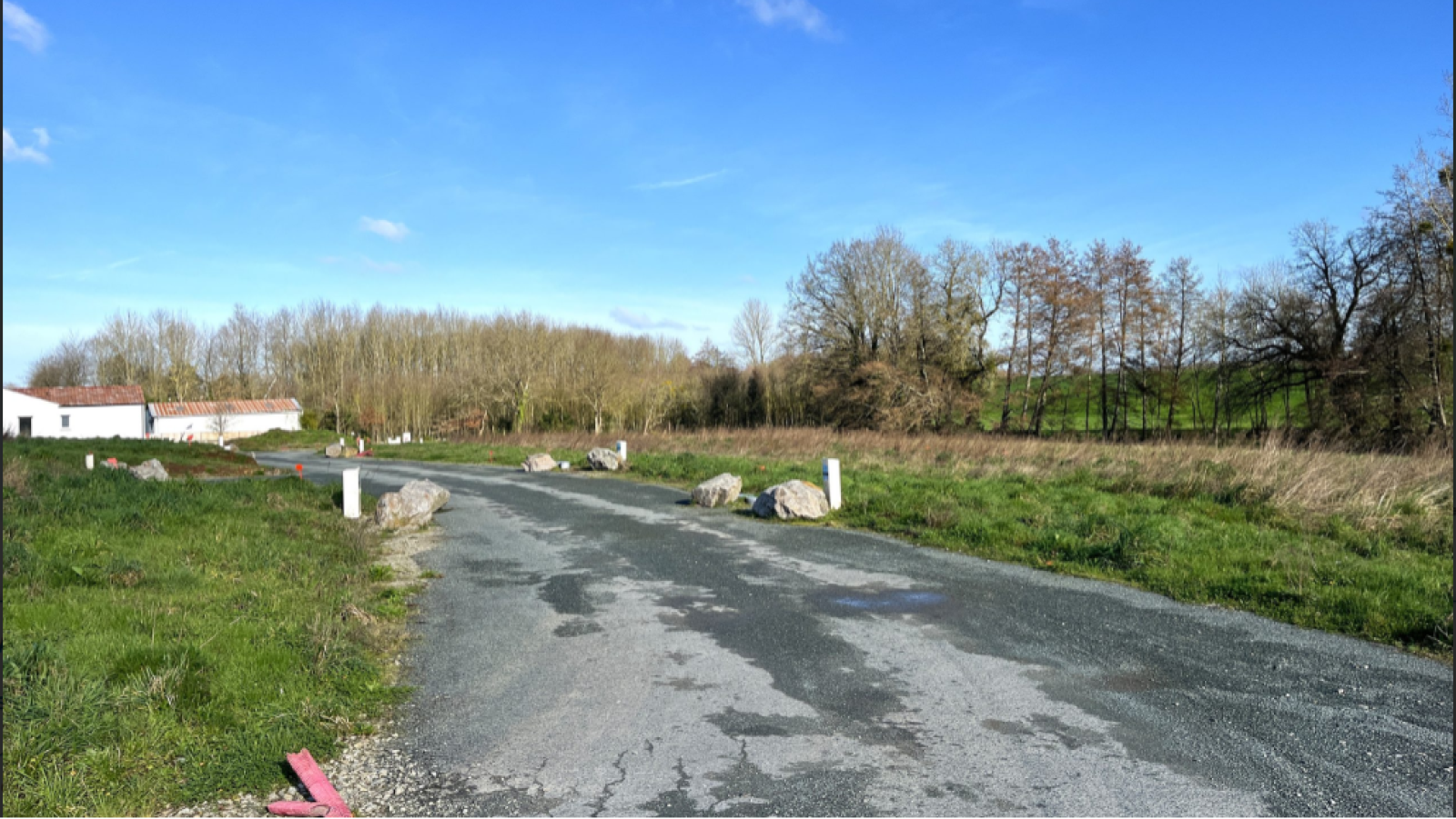 Terrain constructible de 348m2 à La Garnache