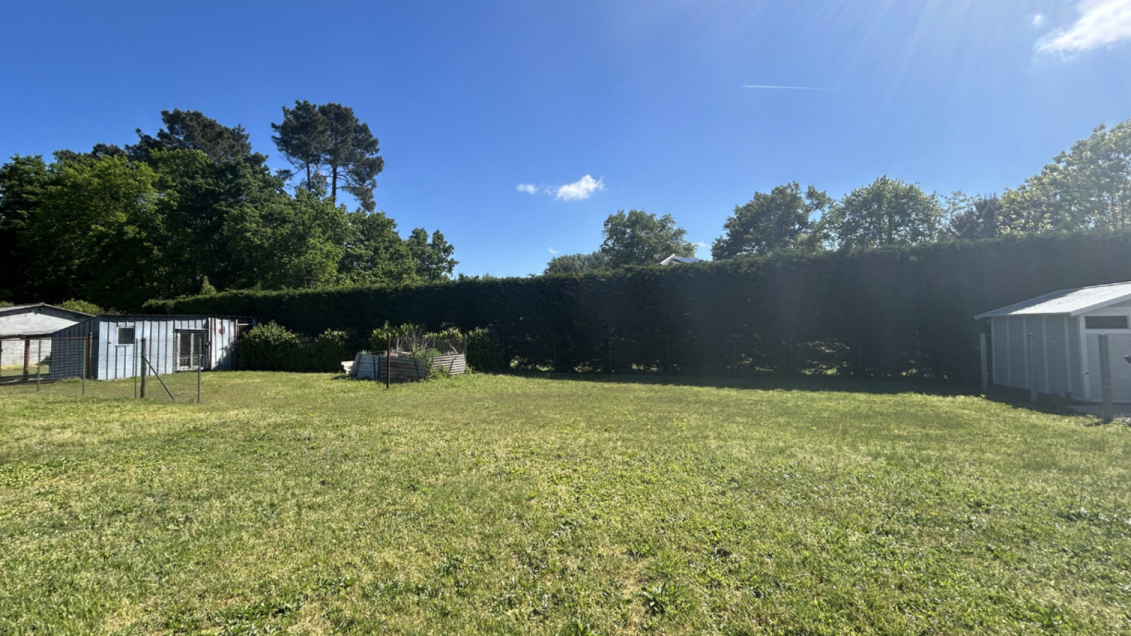 Terrain constructible de 503m2 à Léognan