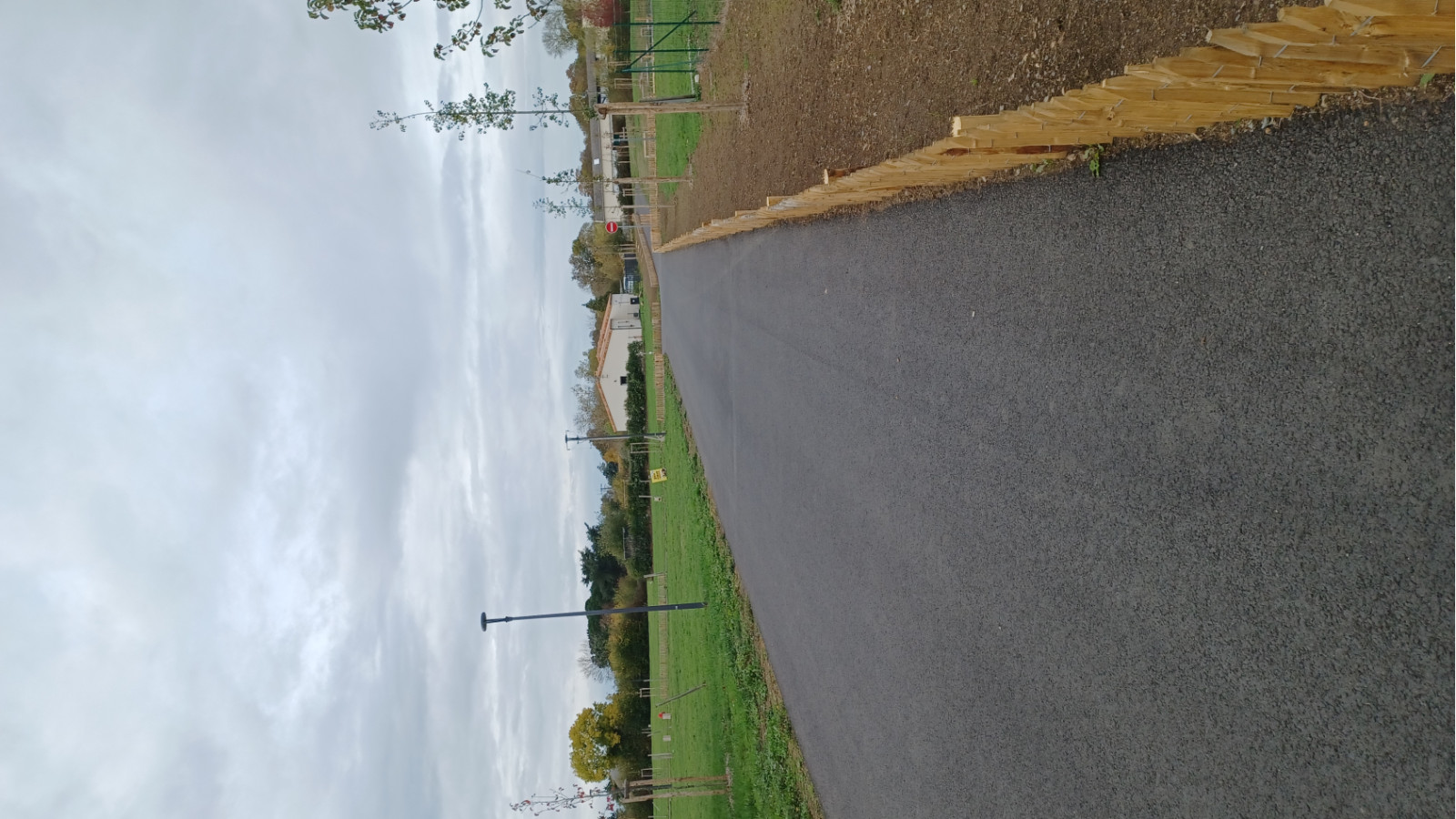 Terrain constructible de 500m2 à Loretz-d'Argenton