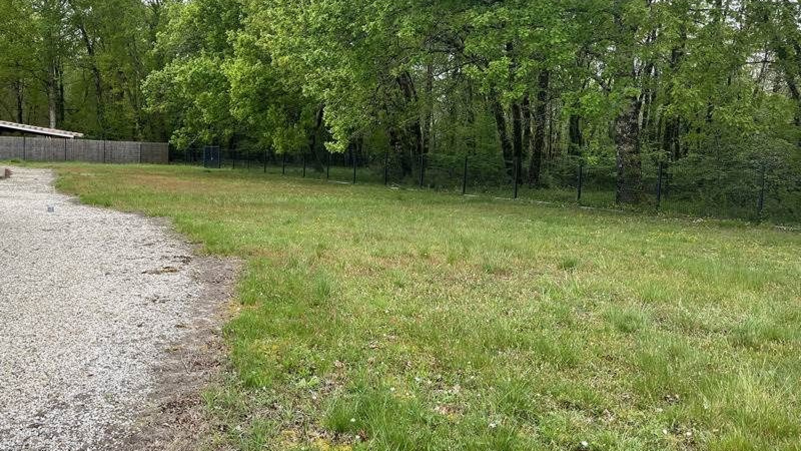 Terrain constructible de 343m2 à Vendays-Montalivet