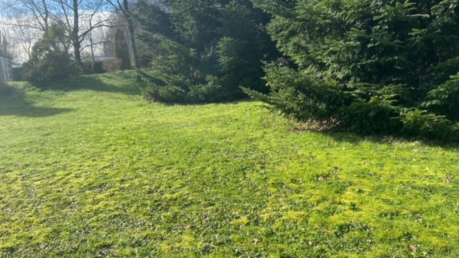 Terrain constructible de 700m2 à Saint-Malo-de-Guersac