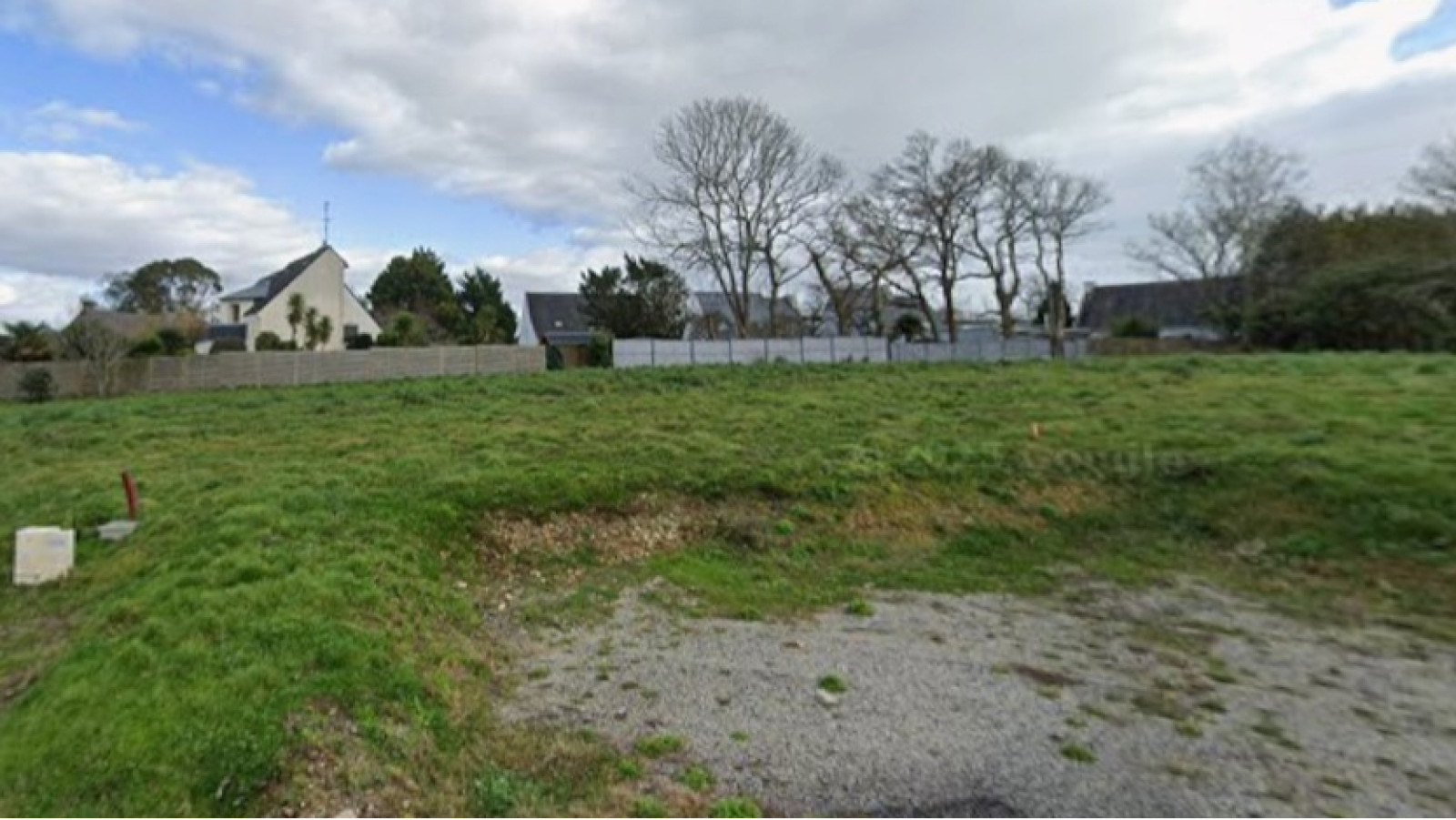 Terrain constructible de 386m2 à Ploemeur