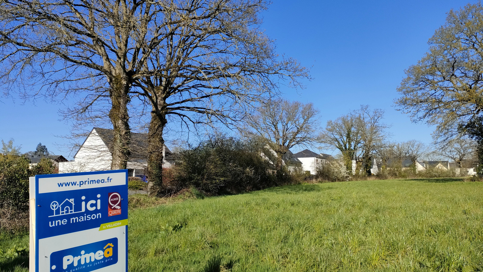 Terrain constructible de 235m2 à Plélan-le-Grand