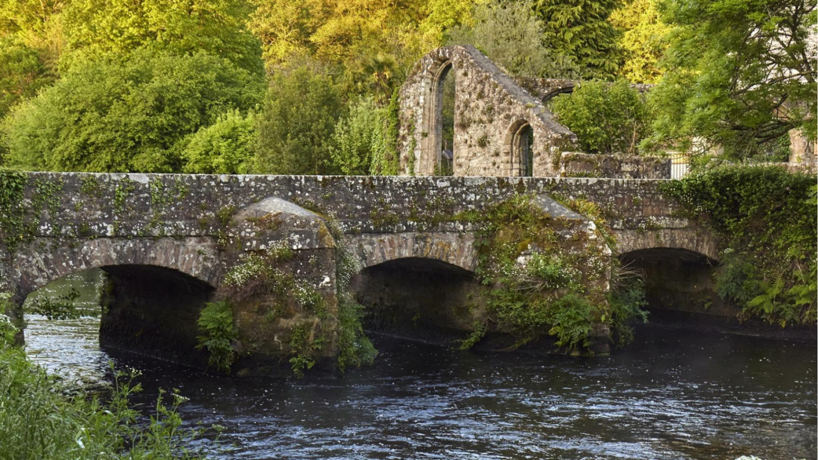 Terrain constructible de 315m2 à Pont-Scorff