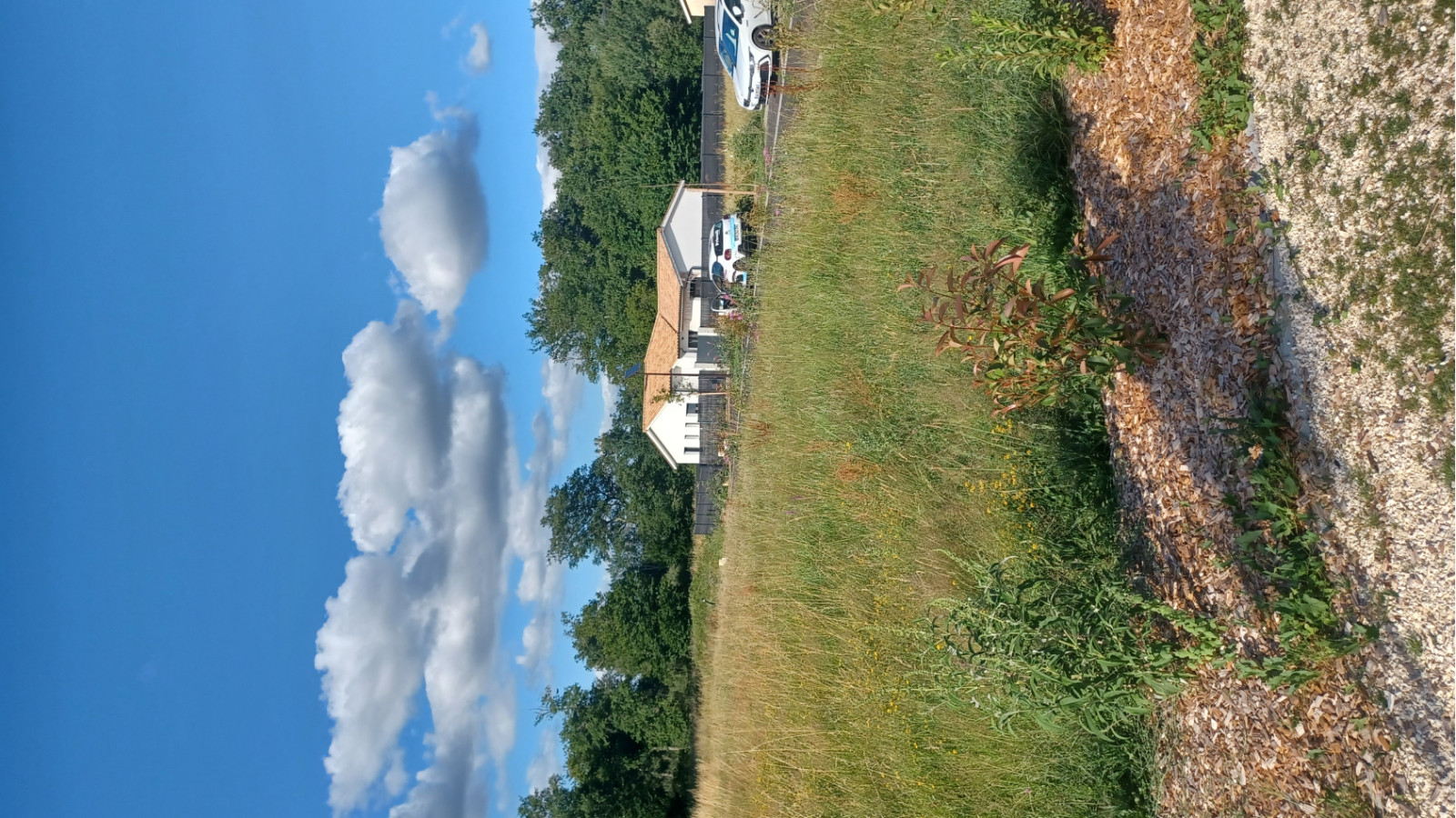 Terrain constructible de 622m2 à Léognan