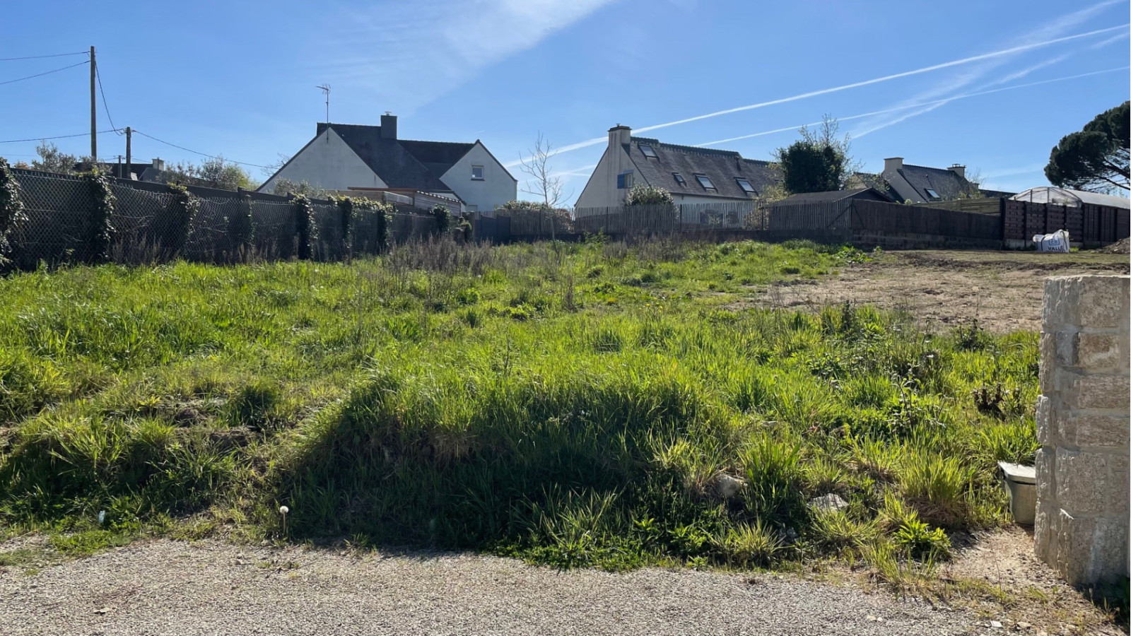 Terrain constructible de 434m2 à Belz