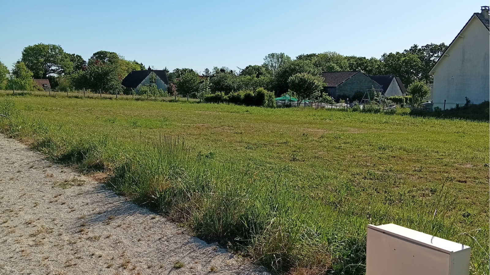 Terrain constructible de 511m2 à Villefargeau