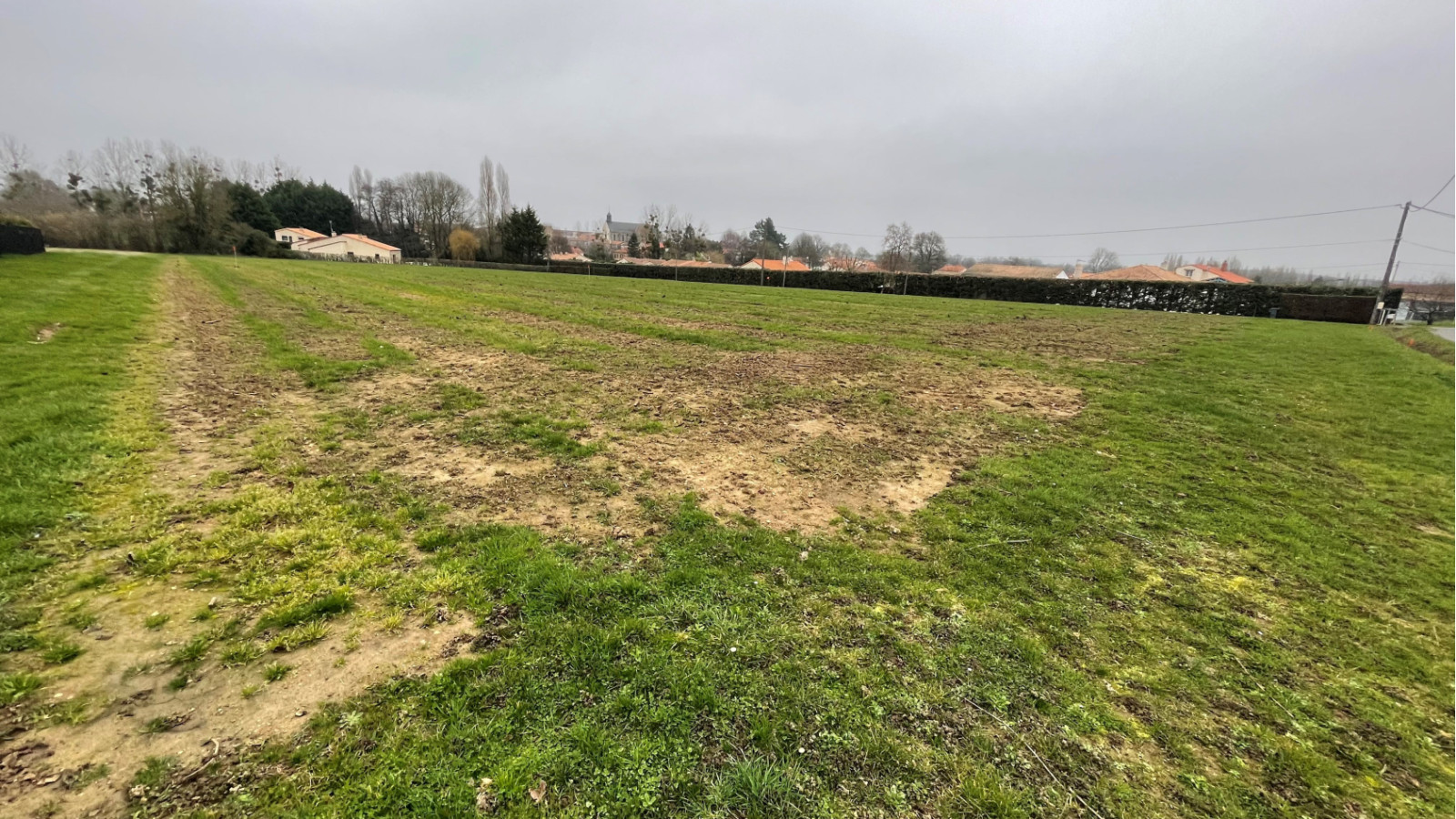 Terrain constructible de 319m2 à Chaumes-en-Retz