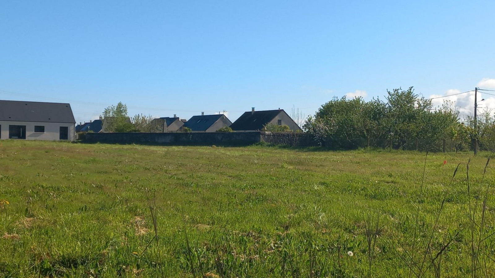 Terrain constructible de 410m2 à Montlouis-sur-Loire