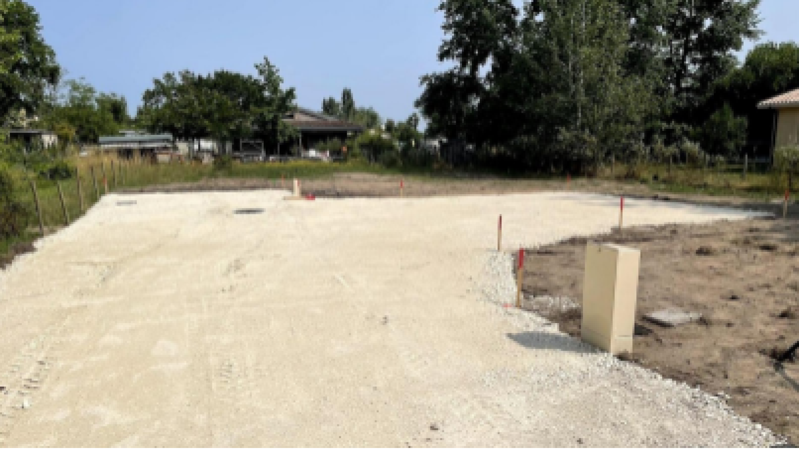 Terrain constructible de 930m2 à Margaux-Cantenac