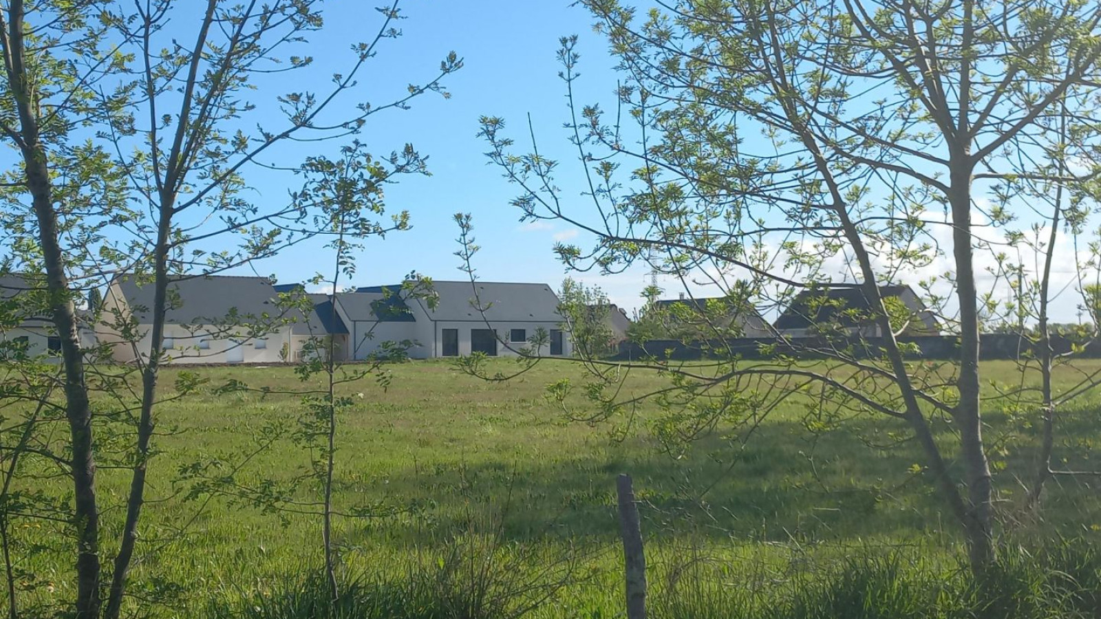Terrain constructible de 525m2 à Langeais