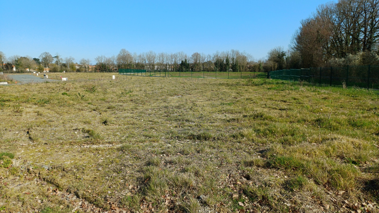 Terrain constructible de 373m2 à Challans