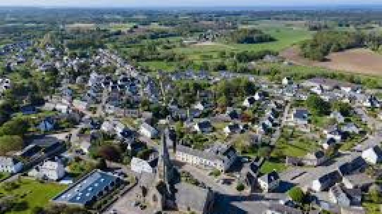 Terrain constructible de 383m2 à Merlevenez