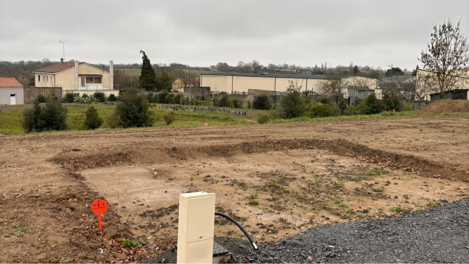 Terrain constructible de 370m2 à Mauges-sur-Loire
