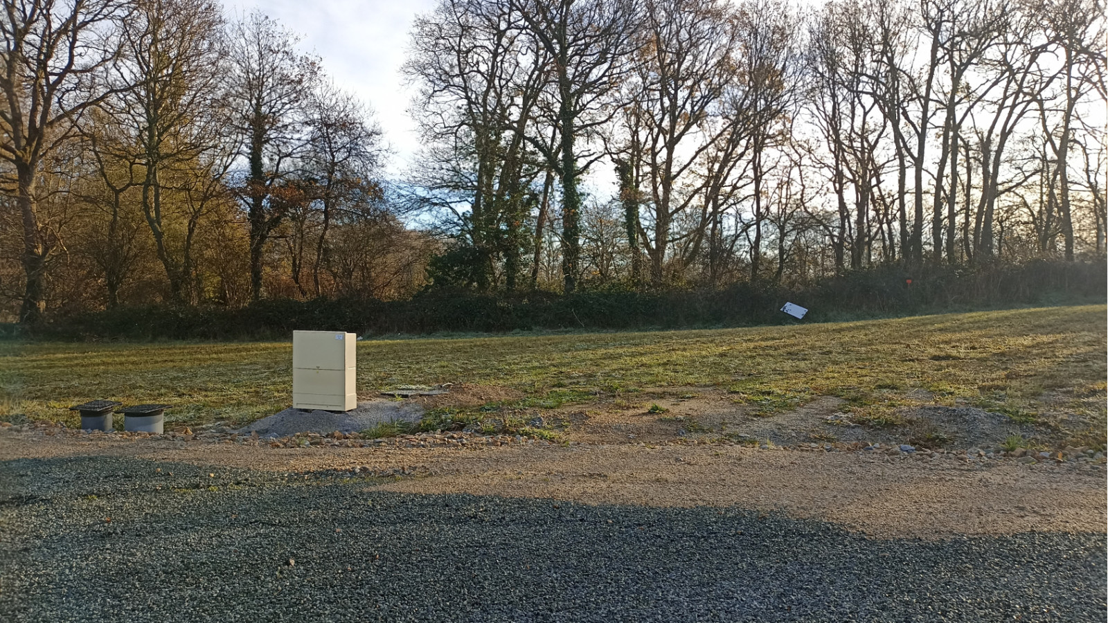 Terrain constructible de 1141m2 à Sainte-Hermine