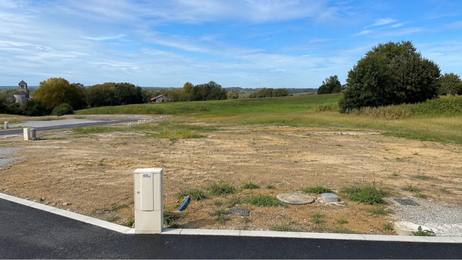 Terrain constructible de 392m2 à Heugas
