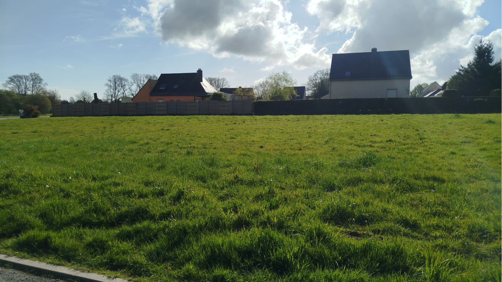 Terrain constructible de 302m2 à Retiers