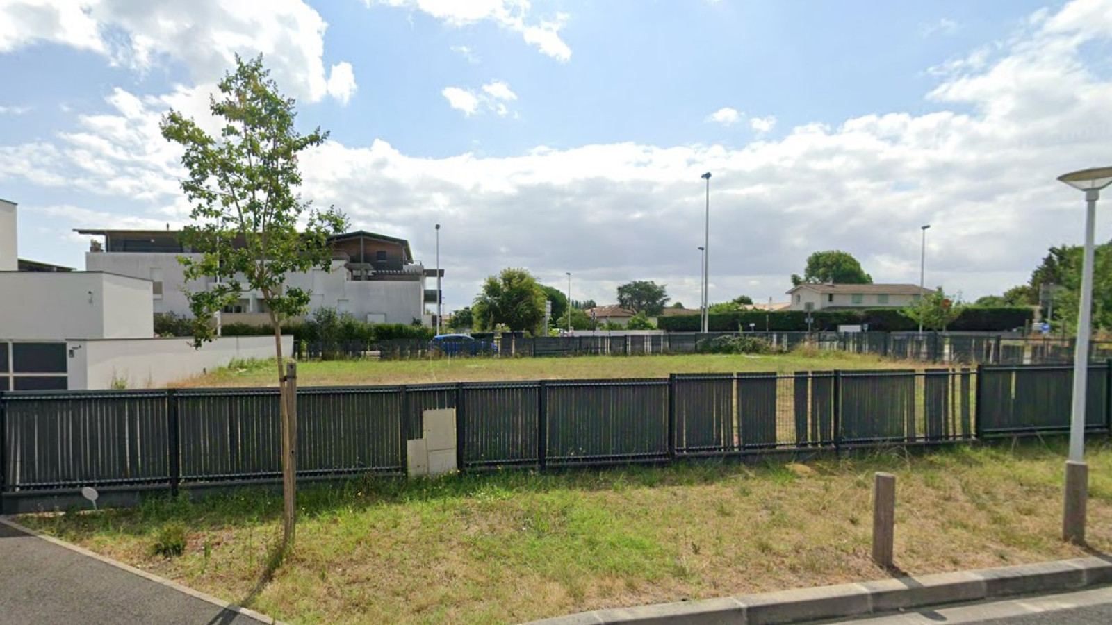 Terrain constructible de 600m2 à Le Haillan