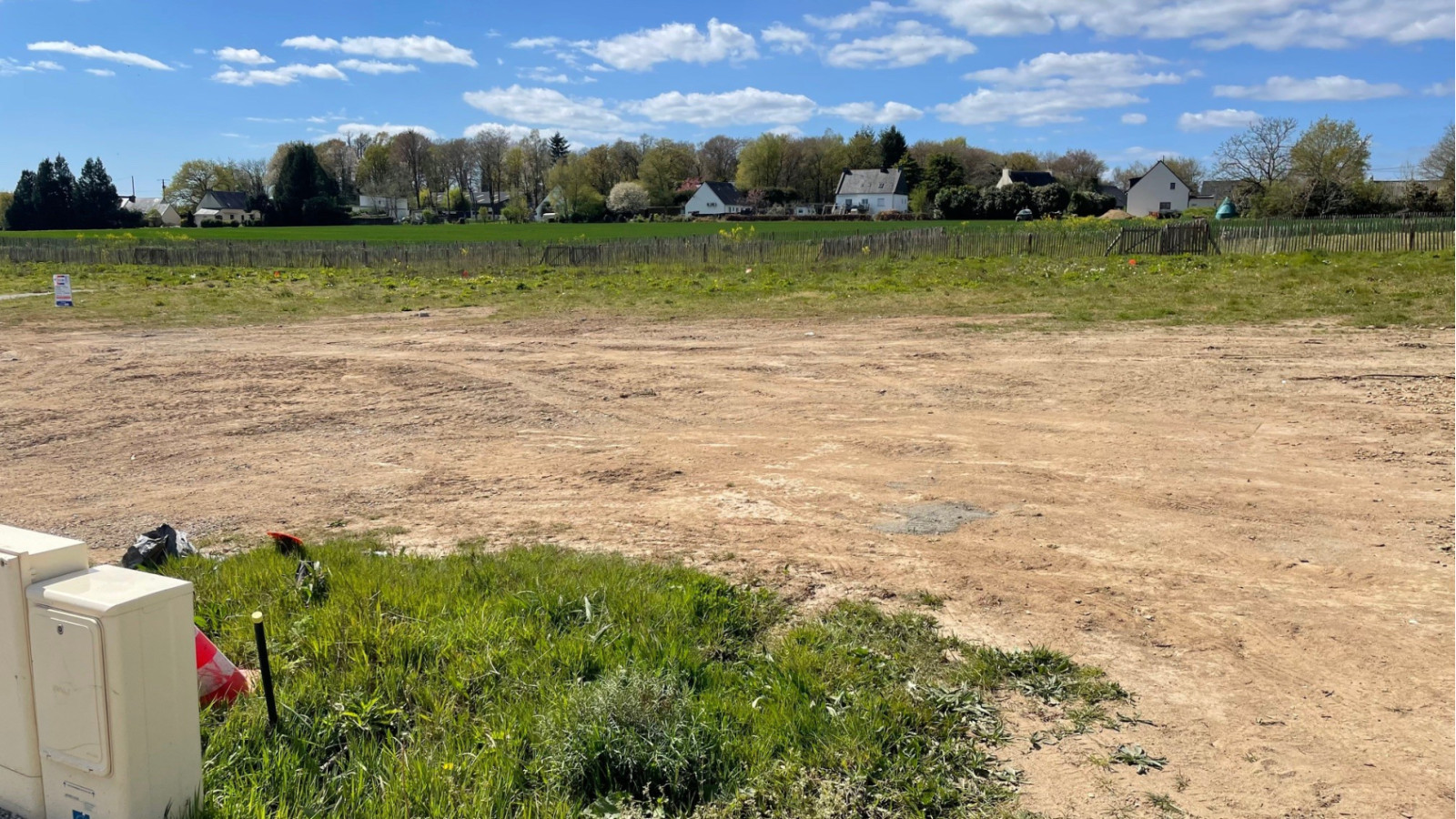 Terrain constructible de 319m2 à Pont-Scorff