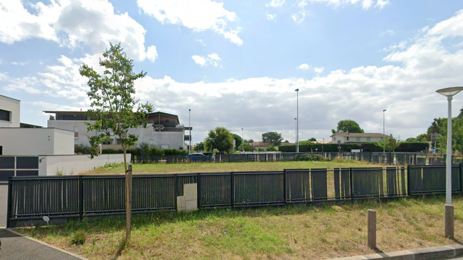 Terrain constructible de 600m2 à Le Haillan