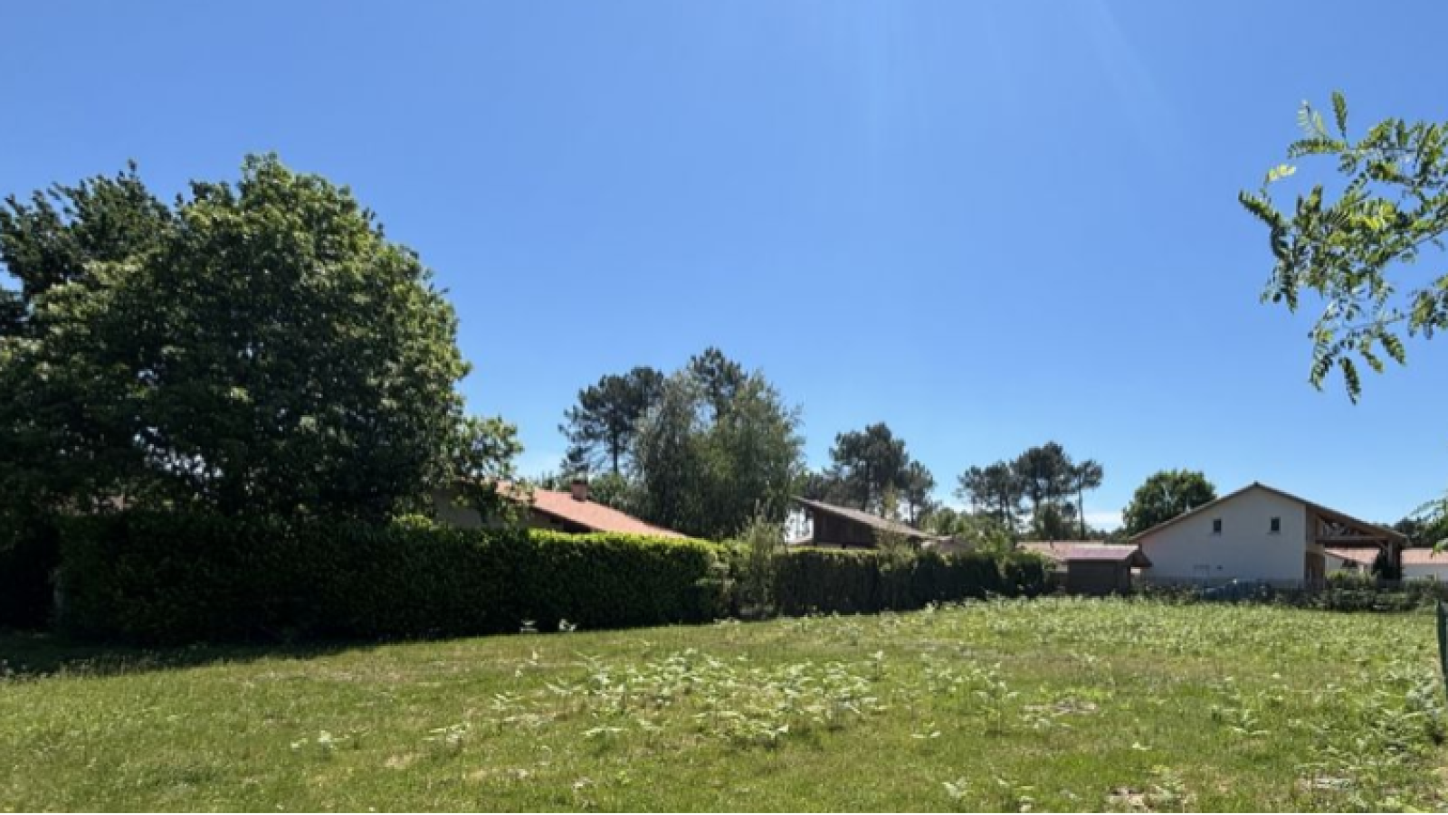 Terrain constructible de 778m2 à Vielle-Saint-Girons