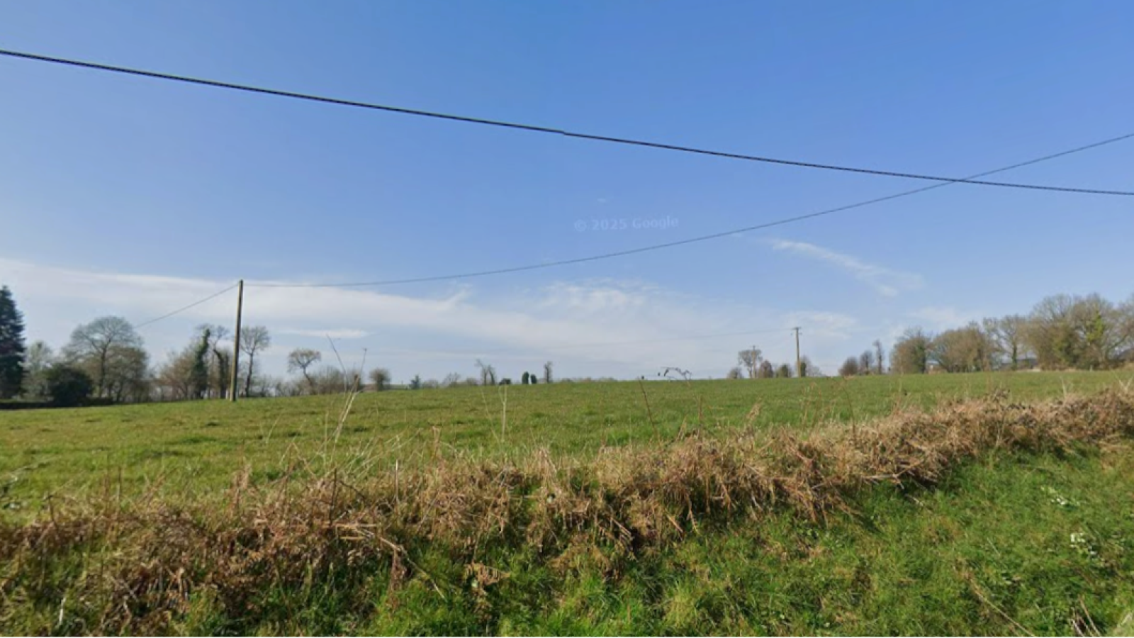 Terrain constructible de 394m2 à Essé