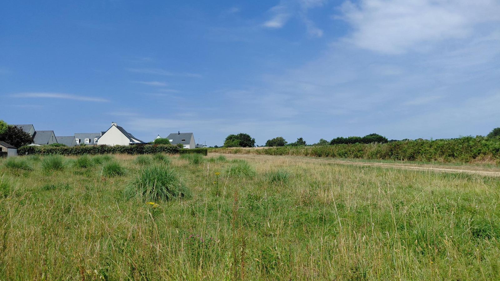Terrain constructible de 408m2 à Erdeven
